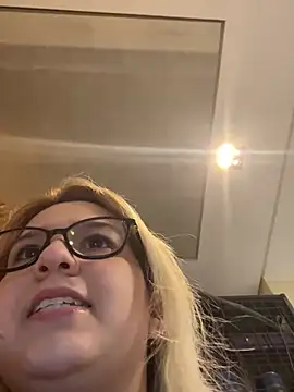 amooraaamoon online show from 01.27.25