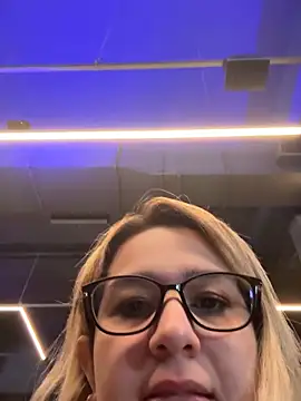 amooraaamoon online show from 03.20.25