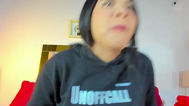 nicole grace0 online show from 10.06.25