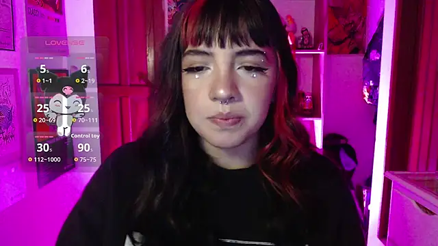 Snapshot of ninfa1_ch chatting on 11.20.25 ninfa1 ch online show from 11.20.25