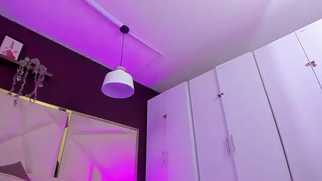 April bowie online show from 10.18.25