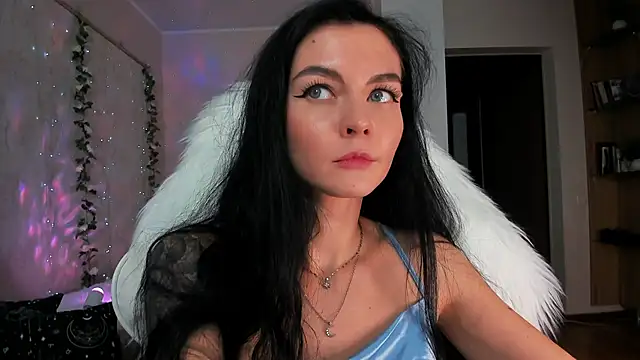 -danae- online show from 01.17.25