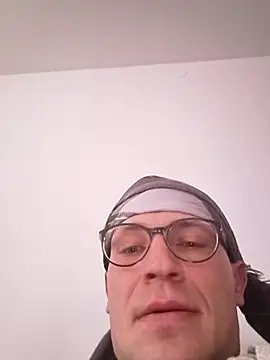 Kamien32 online show from 02.22.26