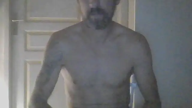 Snapshot of vinzz49 chatting on 09.14.25 vinzz49 online show from 09.14.25