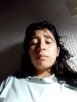 Snapshot of Yeimy_sweetf chatting on 01.19.25 Yeimy sweetf online show from 01.19.25