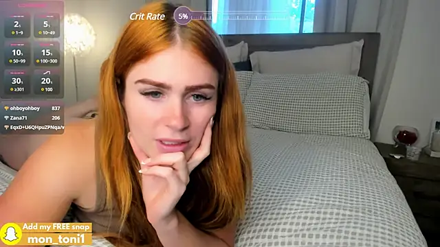 Snapshot of aus_queen chatting on 03.21.25 aus queen online show from 03.21.25