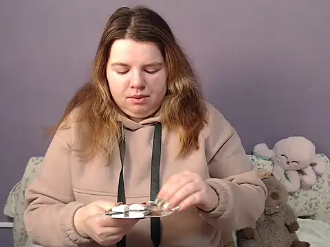 so shy online show from 12.15.25