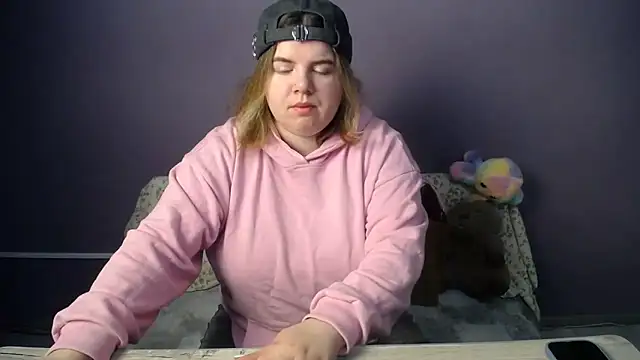 so shy online show from 06.02.26