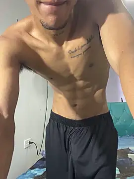 Snapshot of armanidrek chatting on 10.27.25 armanidrek online show from 10.27.25