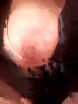 Snapshot of carmelasexy chatting on 10.14.25 carmelasexy online show from 10.14.25