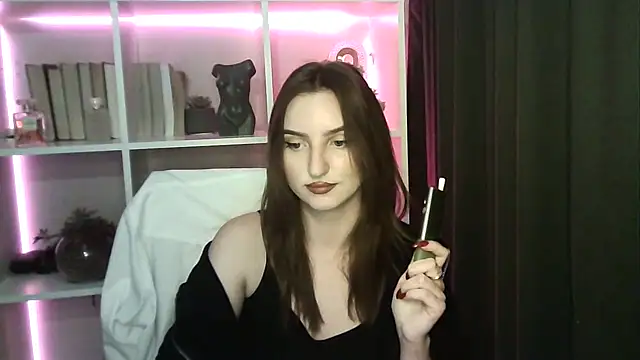 Snapshot of X_Alisa chatting on 10.14.25 X Alisa online show from 10.14.25