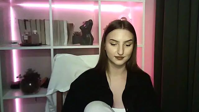 Snapshot of X_Alisa chatting on 11.01.25 X Alisa online show from 11.01.25