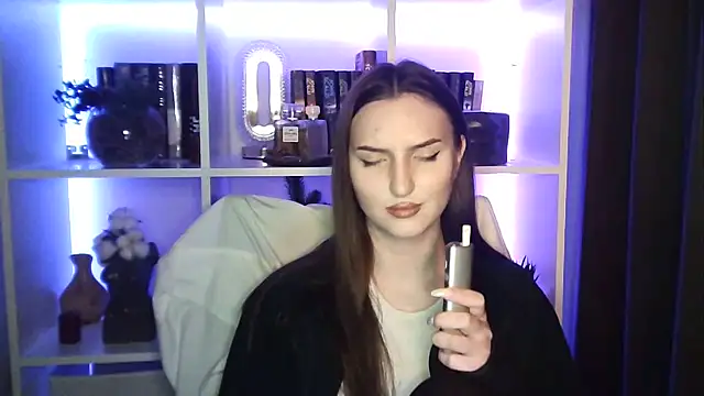 X Alisa online show from 04.24.26