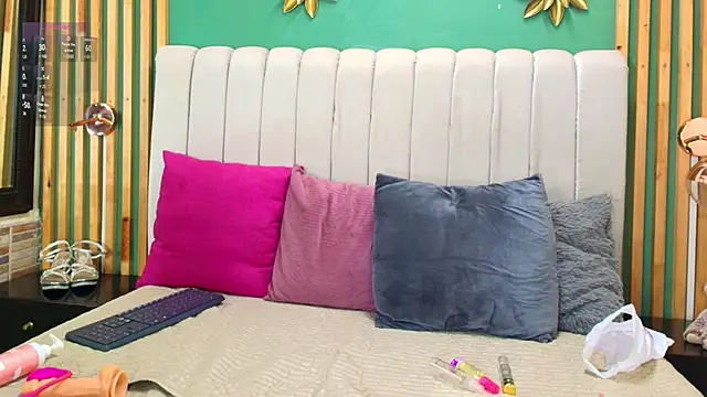 katlyn martins online show from 02.05.25