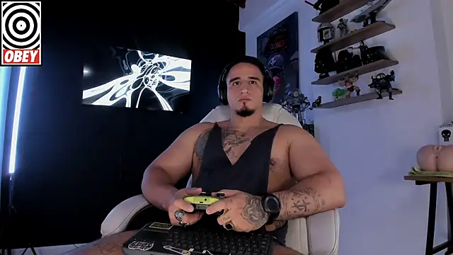 kingbear777 online show from 10.04.25