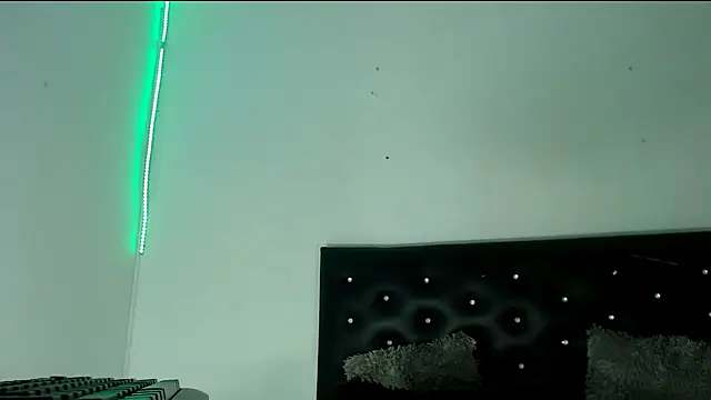 Orianadollx online show from 01.20.25