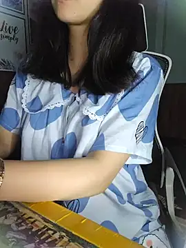 Suri amabel online show from 01.15.25