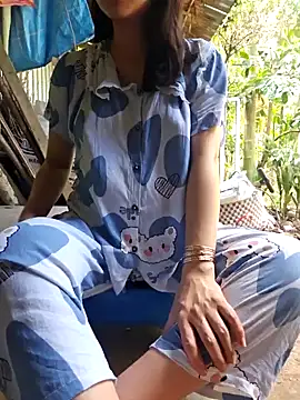 Suri amabel online show from 02.16.25