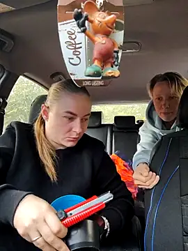 ElenaMaeer online show from 09.29.25