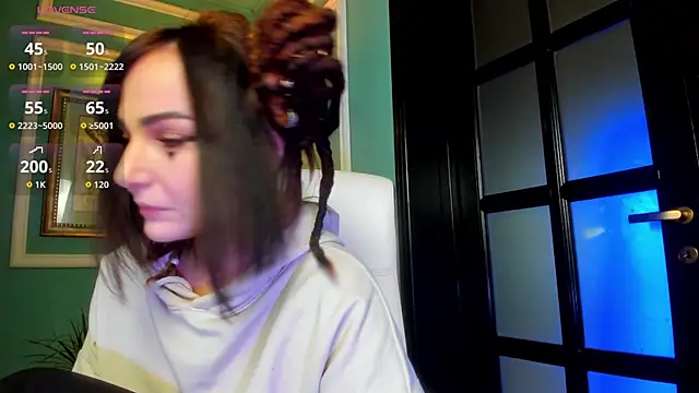 1Munique online show from 10.09.25