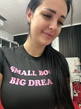 Snapshot of SophiaVilner chatting on 10.05.25 SophiaVilner online show from 10.05.25