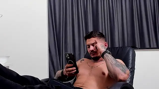 chrismaster12 online show from 01.18.25