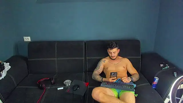chrismaster12 online show from 02.28.25