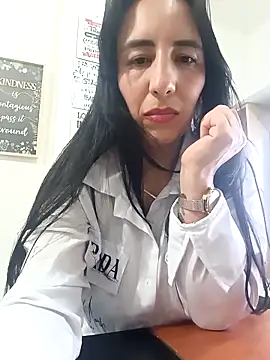 Snapshot of christine-x chatting on 03.15.25 christine-x online show from 03.15.25