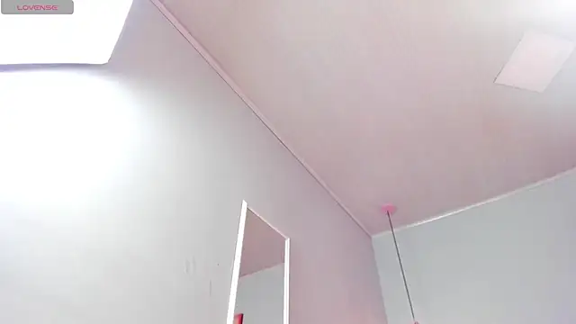 ScarletGV online show from 01.09.25