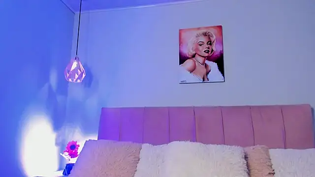 ScarletGV online show from 11.28.25