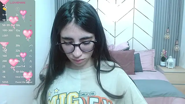 LenaRoses online show from 12.23.24