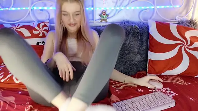 nicollewetpussy online show from 12.21.24