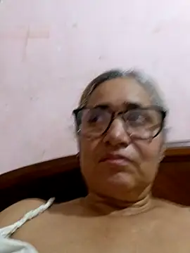  candi online show from 10.31.25