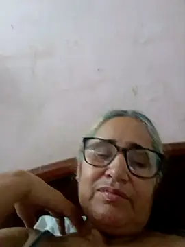  candi online show from 11.03.25