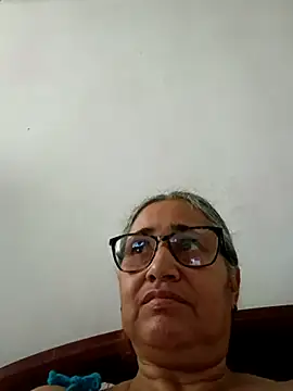  candi online show from 04.17.26