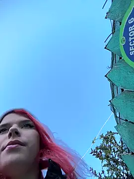 RiriRoseey online show from 01.01.25