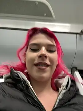 RiriRoseey online show from 02.02.25