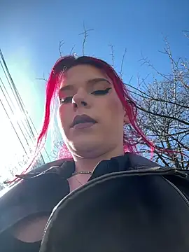 RiriRoseey online show from 03.09.25