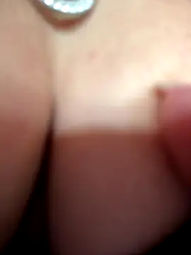 RiriRoseey online show from 12.18.25