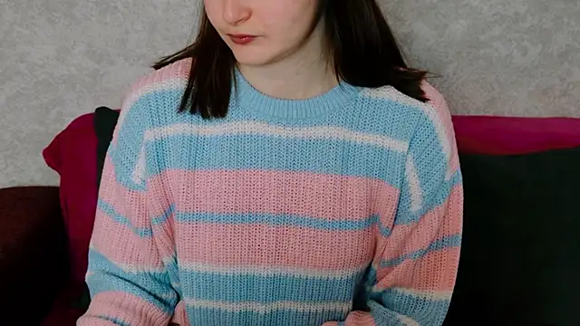 Miss Arwen online show from 11.21.25