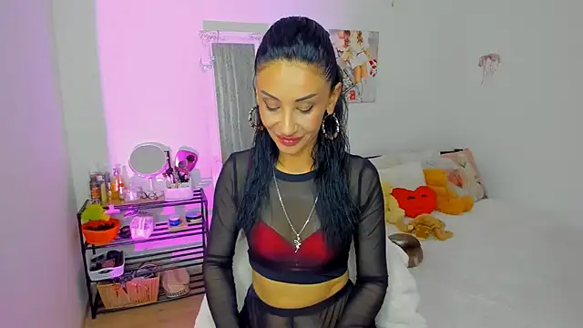 Blackeyeslady online show from 04.13.26