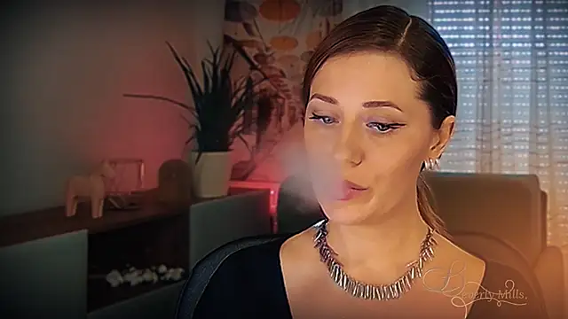 MissBeverlyMills online show from 03.03.26