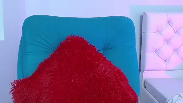 hantonella  online show from 01.08.25