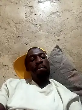 Snapshot of playboy1234xxxxx chatting on 09.13.25 playboy1234xxxxx online show from 09.13.25