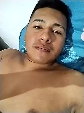 Snapshot of Willner08 chatting on 01.18.25 Willner08 online show from 01.18.25