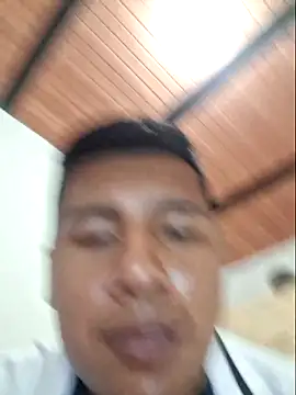 Snapshot of Willner08 chatting on 02.27.25 Willner08 online show from 02.27.25