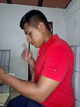 Snapshot of Willner08 chatting on 03.19.25 Willner08 online show from 03.19.25