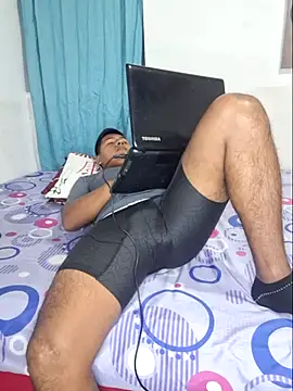 Snapshot of Willner08 chatting on 03.21.25 Willner08 online show from 03.21.25