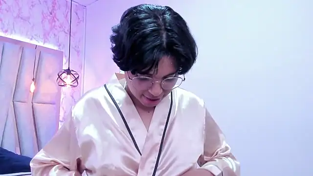 Snapshot of Emmapark_ chatting on 03.14.25 Emmapark  online show from 03.14.25