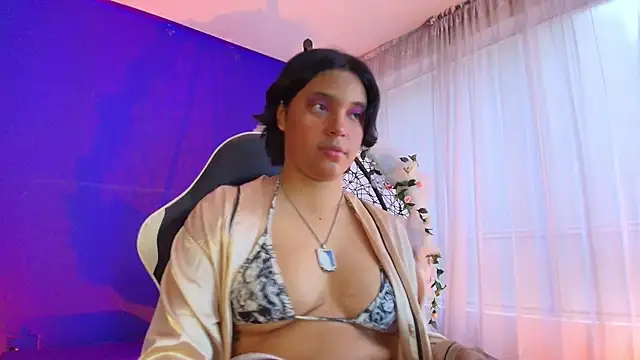 Emmapark  online show from 02.18.26